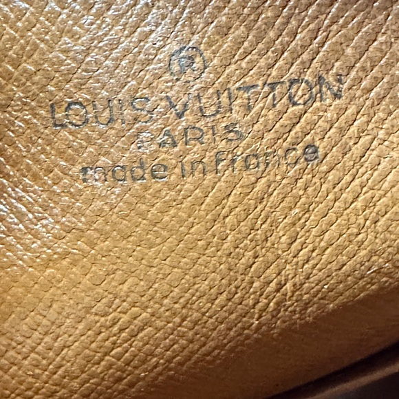 Louis Vuitton Brown and Tan Monogram Shoulder Bag - Picture 5 of 13